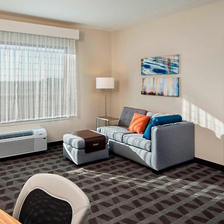 Towneplace Suites By Marriott Foley At Owa Exterior photo